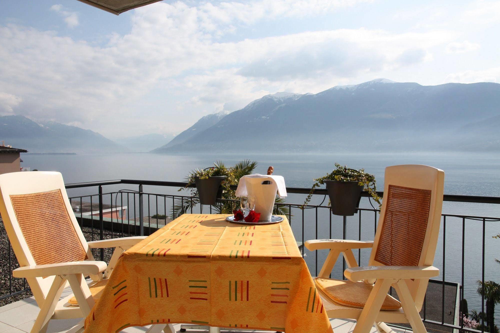 Hotel Garni Morettina Brissago Luaran gambar